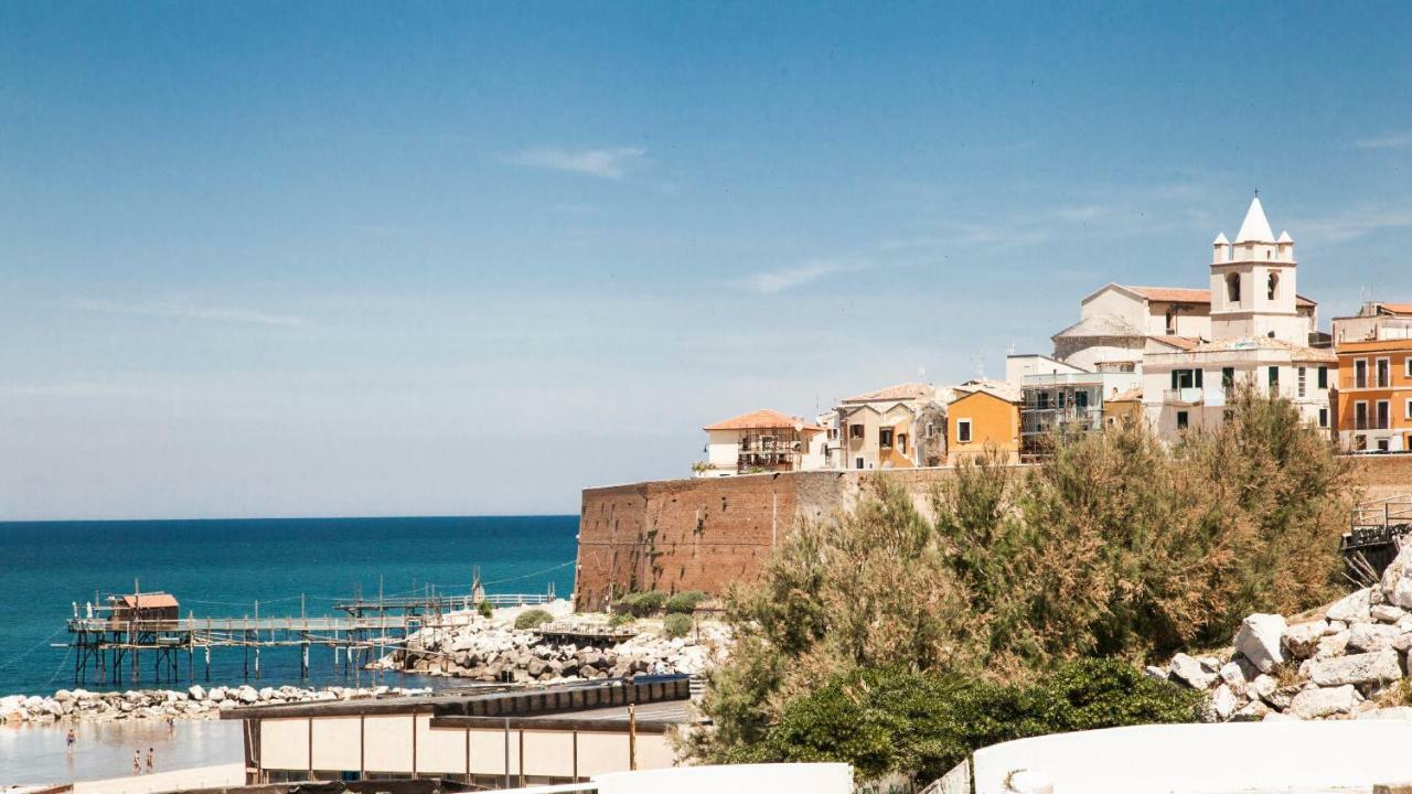 Naftalina Rooms Termoli Exteriör bild